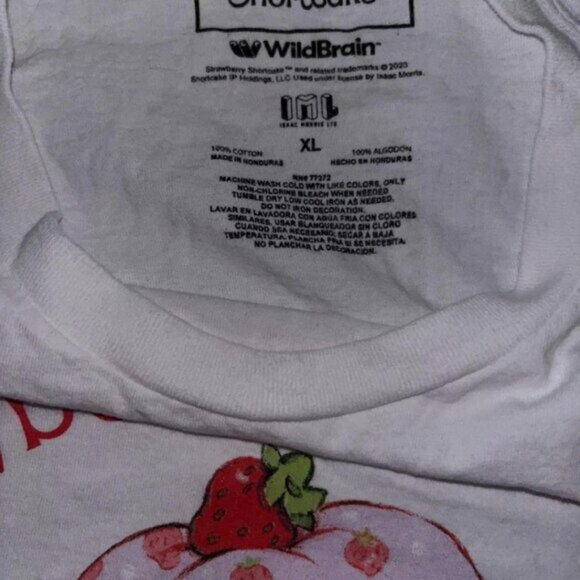 Strawberry Shortcake Top - Picture 2 of 2